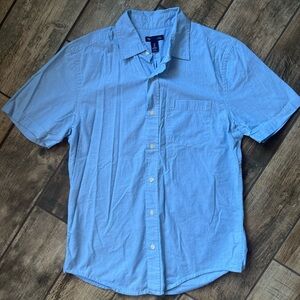 Gap shirt
